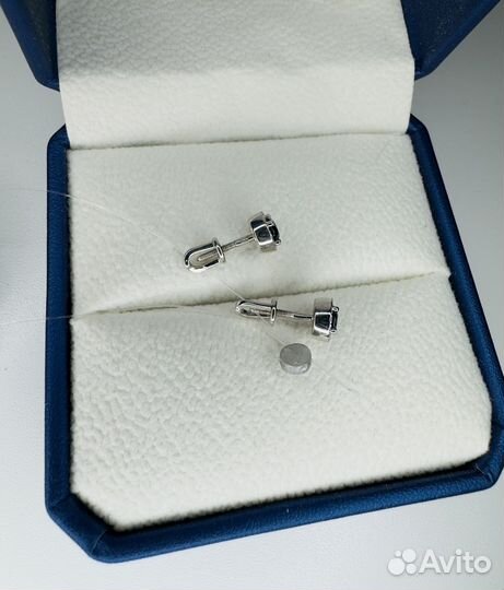 Золотые серьги с сапфирами