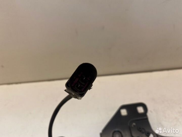 Замок капота Audi A6 C6 2.0 2008