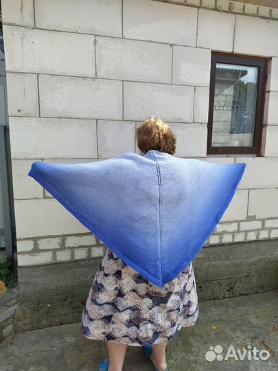 Шаль ручной работы