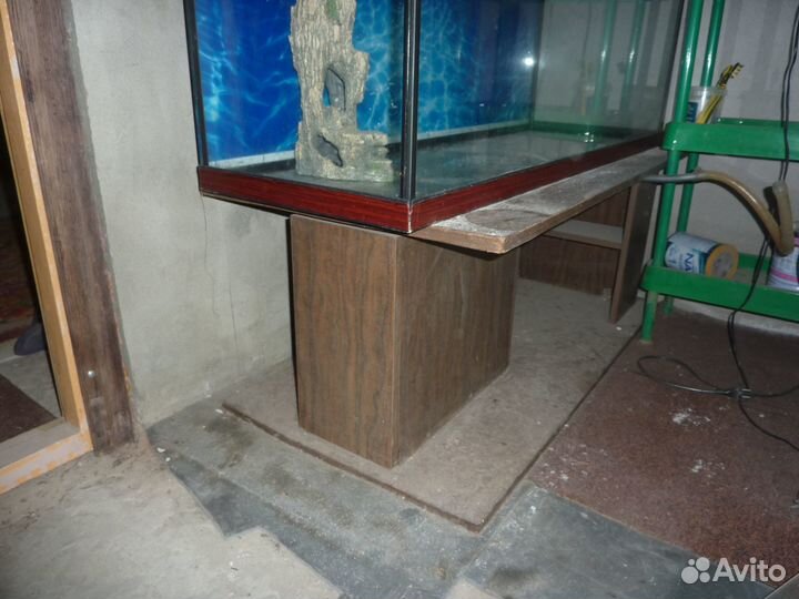Аквариумы 200