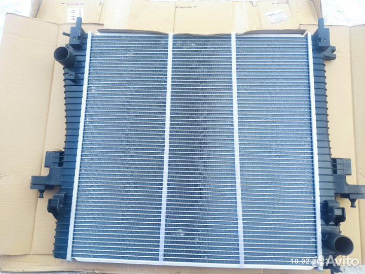 Радиатор охлаждения двигателя Haval H9 2009-2015