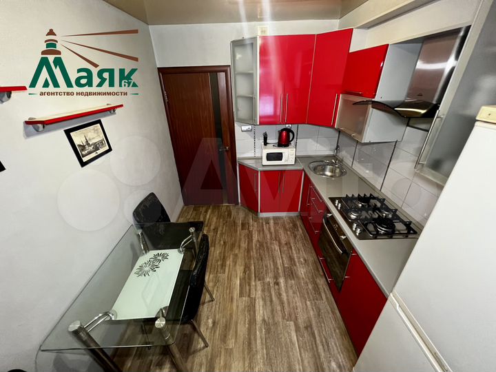 4-к. квартира, 82 м², 2/9 эт.