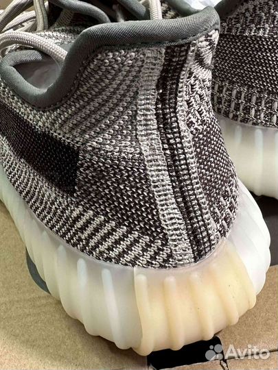 Кроссовки Adidas Yeezy