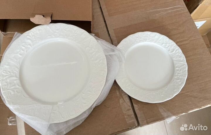 Набор тарелок 