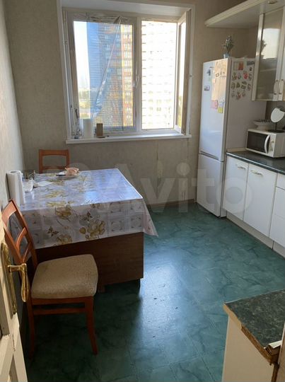 Комната 15 м² в 2-к., 15/16 эт.