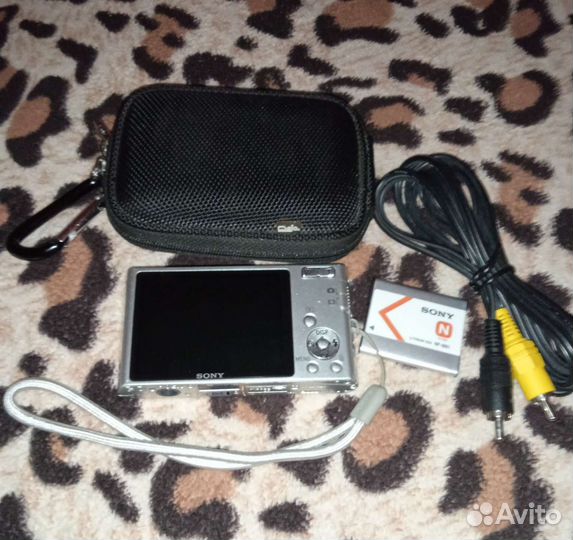 Компактный фотоаппарат sony cyber shot