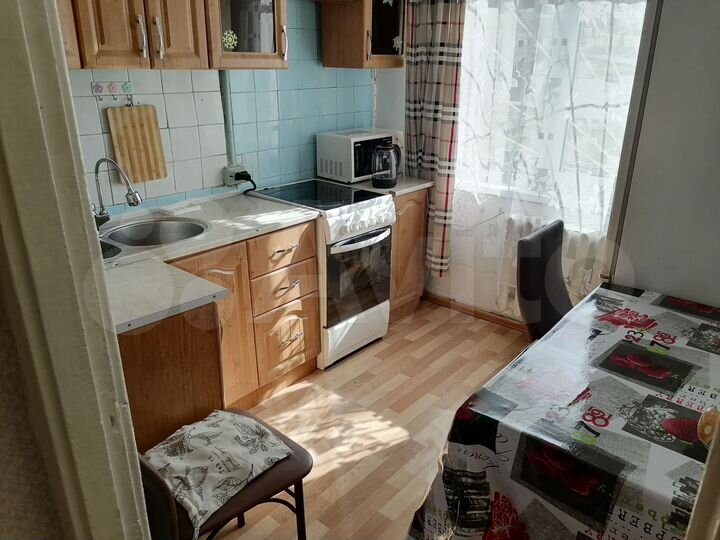 1-к. квартира, 46 м², 1/4 эт.