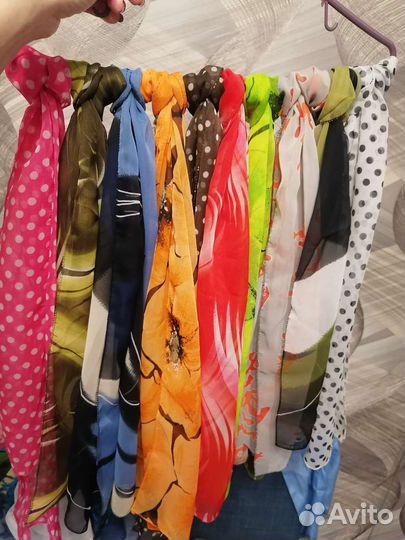 Шарфики женские