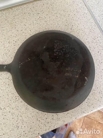 Сковорода чугунная эмалированная СССР новая