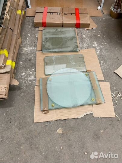 Полка стеклянная