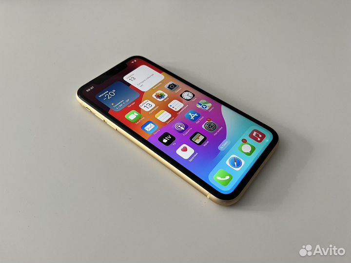 iPhone Xr, 64 ГБ