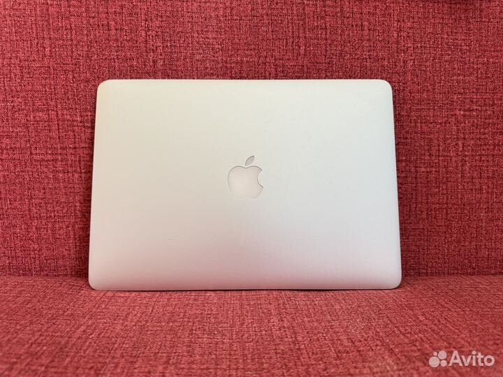Macbook Air 13 2017 512гб Intel i7