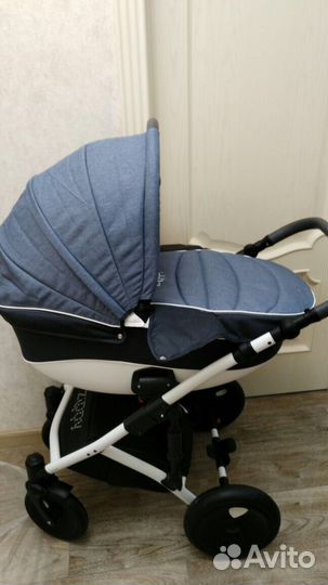 Коляска 3 в 1 Zippy Tutis