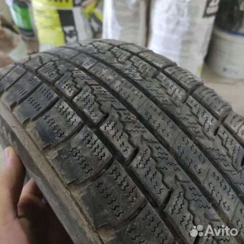 Roadstone Winguard Ice 175/65 R14