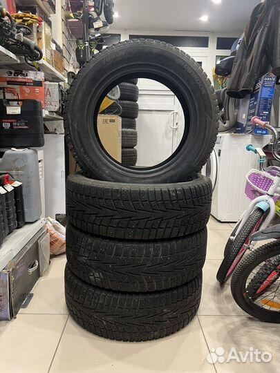 Hankook Winter I'Cept X RW10 225/60 R17 99T
