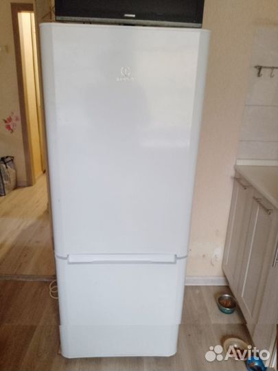 Холодильник