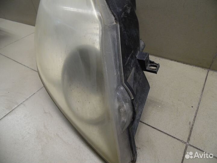 Фара правая MK 2008