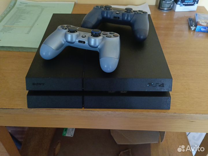 Sony playstation 4 ps4