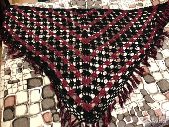 Платок шаль ручной работы