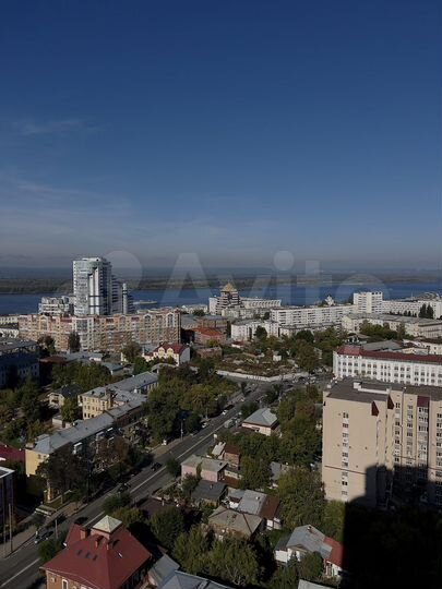 3-к. квартира, 90 м², 22/33 эт.