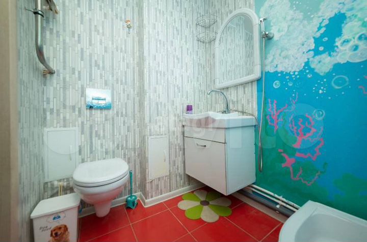 3-к. квартира, 80 м², 1/10 эт.