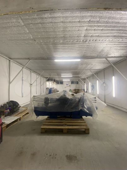 Гараж, > 30 м²