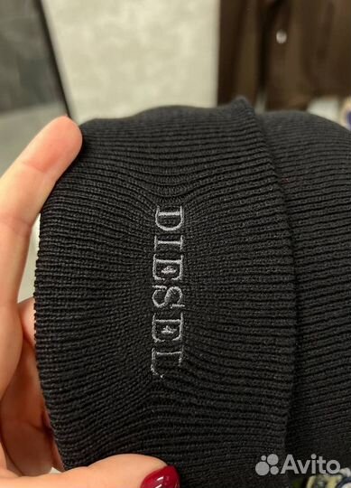 Мужская шапка diesel