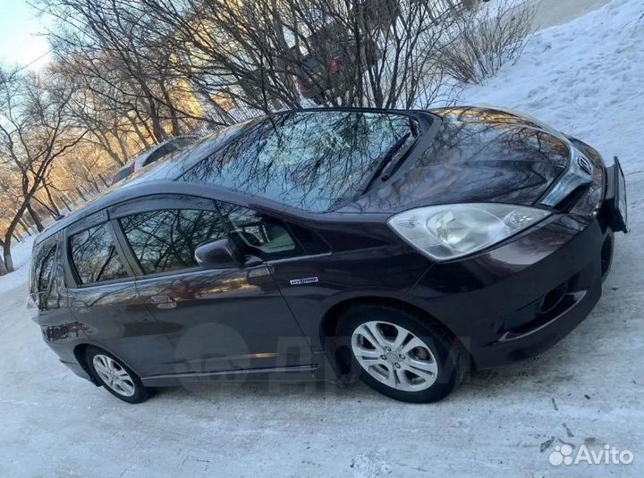 Honda Fit Shuttle 1.3 CVT, 2011, 171 000 км