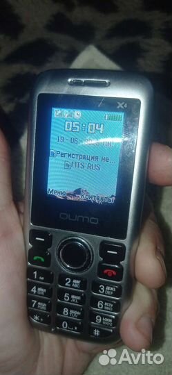 Телефон qumo x4