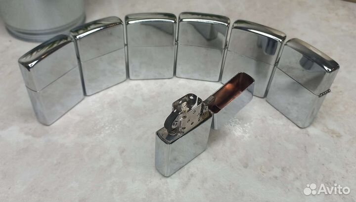 Зажигалка бензиновая