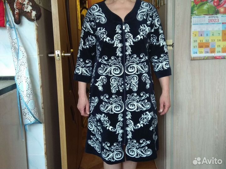 Халат велюровый новый 52 размер