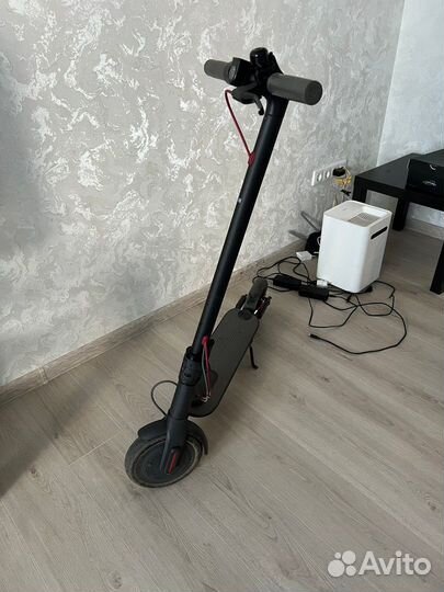 Электросамокат Xiaomi Mi Electric Scooter 1s