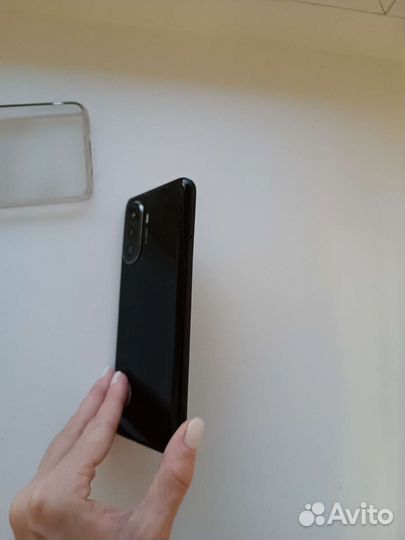 HUAWEI nova Y70, 4/64 ГБ