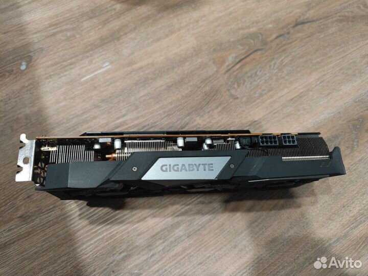 Gigabyte radeon RX5700XT 8Gb