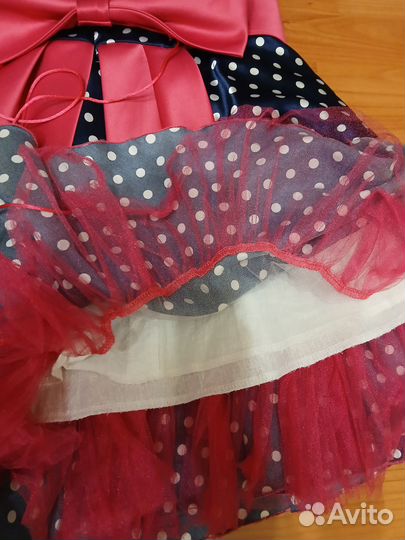 Праздничное платье для девочки 128-134