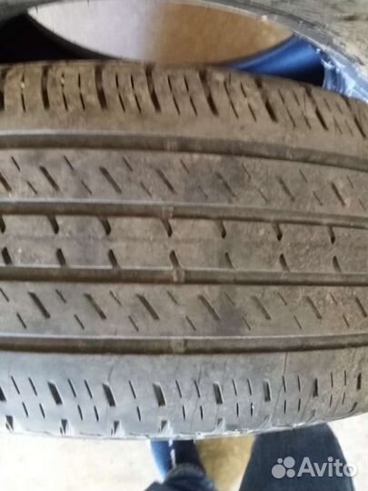 Kumho 722 225/60 R17