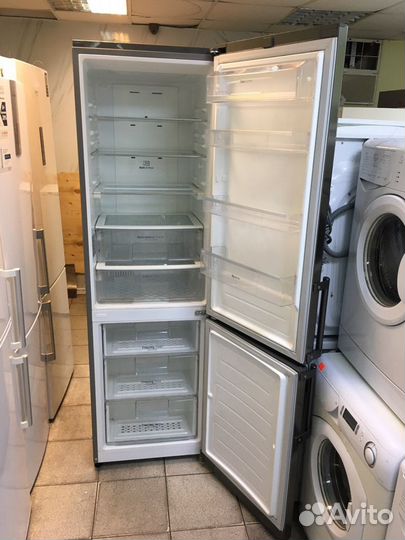 Холодильник бу Lg no frost 200 см