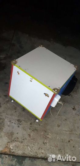 Бизиборд домик