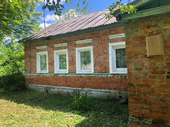 Дом 33 м² на участке 32 сот.