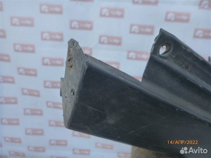 Накладка на порог правая Лада Приора 2172 21126