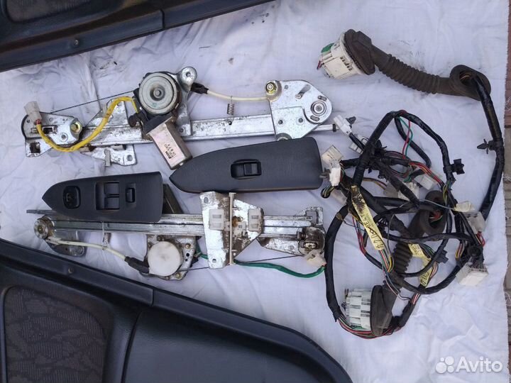 Управление стеклоподъёмниками