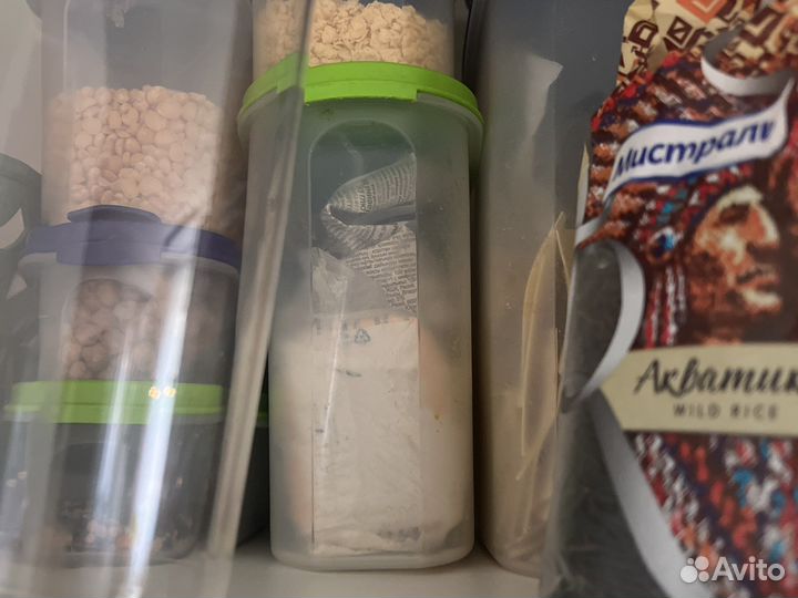 Контейнеры для сыпучих продуктов