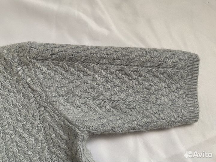 Свитер женский с коротким рукавом