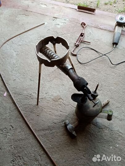 Трехнога для рыбалке и охоты