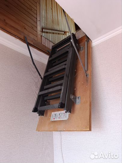 Лестница чердачная б/у