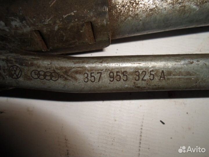 Трапеция стеклоочистителей (Volkswagen Passat)