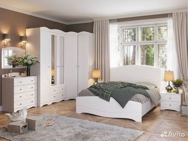 Тумба прикроватная с ящиками