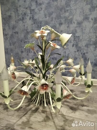 Люстра потолочная