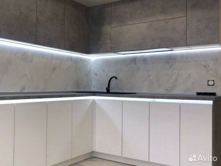 Кухонный гарнитур с островом