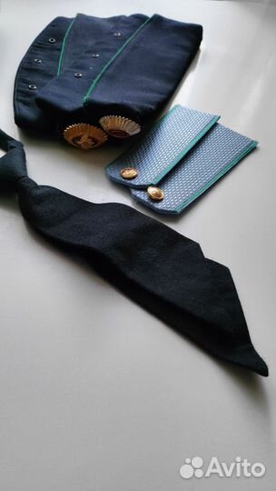 Пилотка, галстук, погоны пограничная